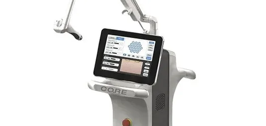 フラクショナル炭酸ガスレーザー